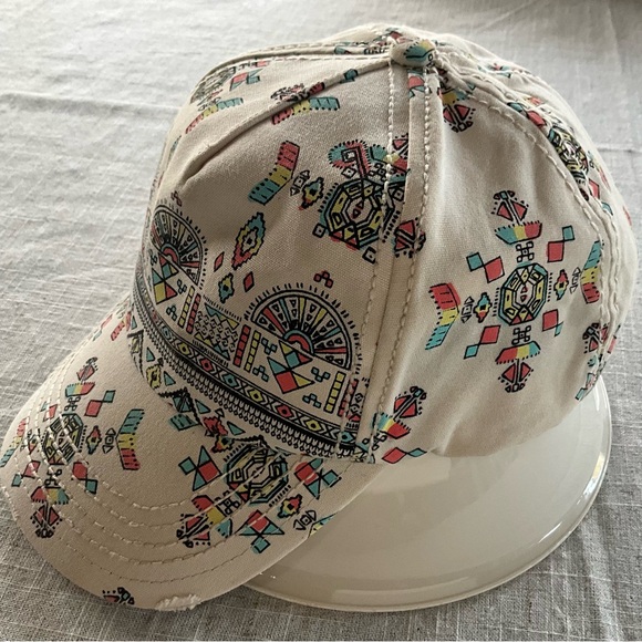 Billabong Aztec Print Cap - Picture 2 of 7